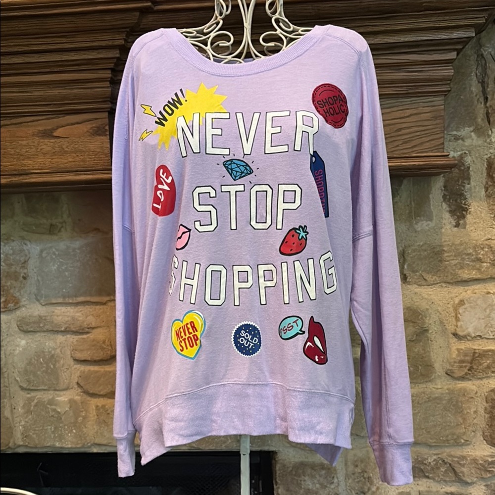 Graphic Pull Over